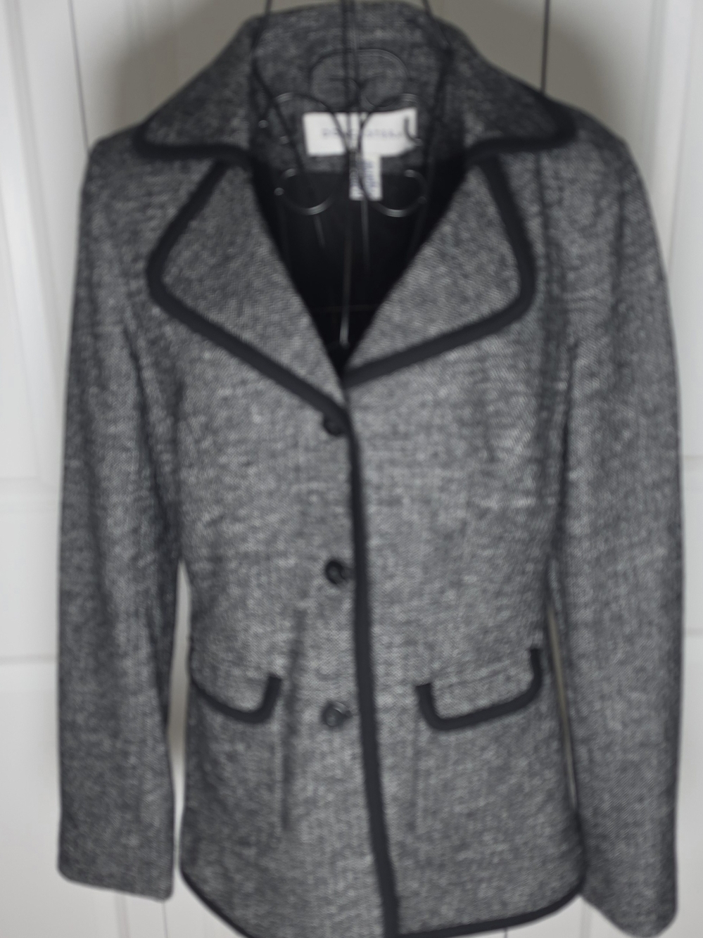 Doncaster Wool Blend Blazer Jacket Size 10 Gray Black Trim Career Preppy Classic